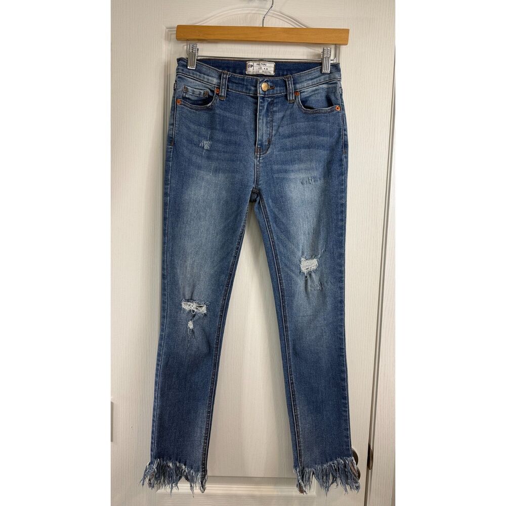 Free People Women's Distressed Frayed Hem Skinny Jeans Size 26